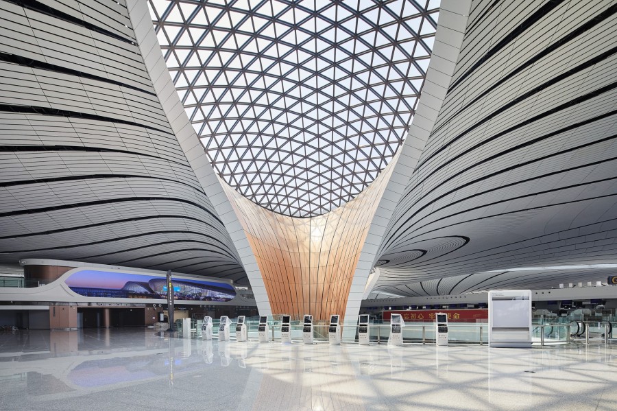 金色海星盘据,zaha hadid 设计的北京大兴国际机场-爱猫说设计狮网