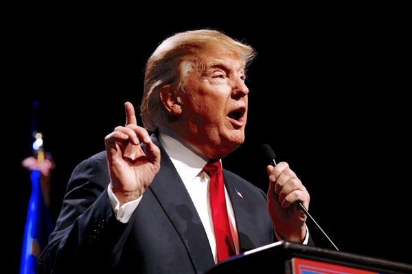限編輯使用_美國總統大選川普Trump_Joseph Sohm via shutterstock_3