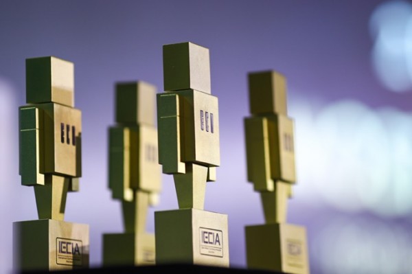ECI Award 2016 年度大獎獎盃