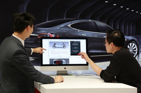 1_Tesla_台北信義體驗店_購車體驗_2017-03-10_賀大新攝影_5748.jpg