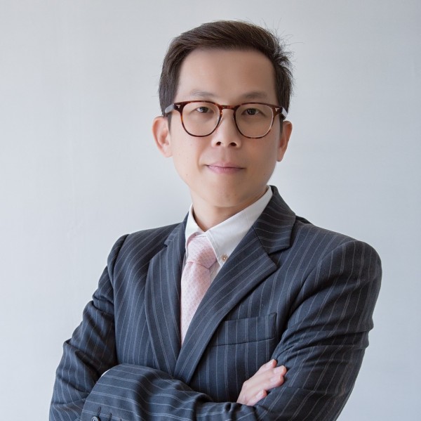 巨鷗科技總經理高治中