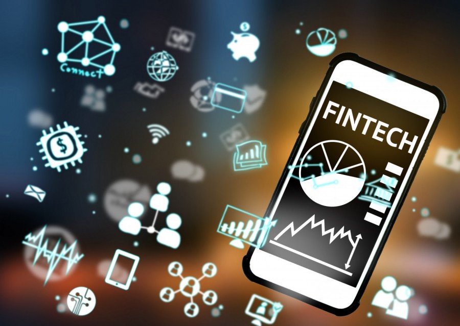 fintech_金融科技_(來源shutterstock)_454390903_Lr.jpg