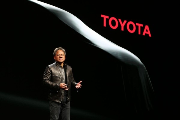 NVIDIA 創辦人黃仁勳宣布 TOYOTA 將選用 NVIDIA DRIVE PX 作為其自動駕駛