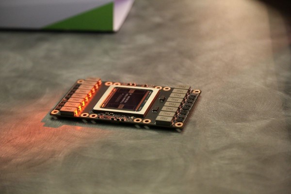NVIDIA Volta 微架構晶片