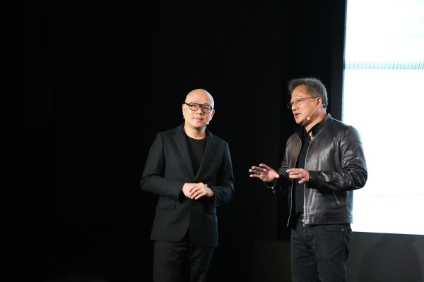 Gogoro 創辦人陸學森與 NVIDIA 創辦人黃仁勳