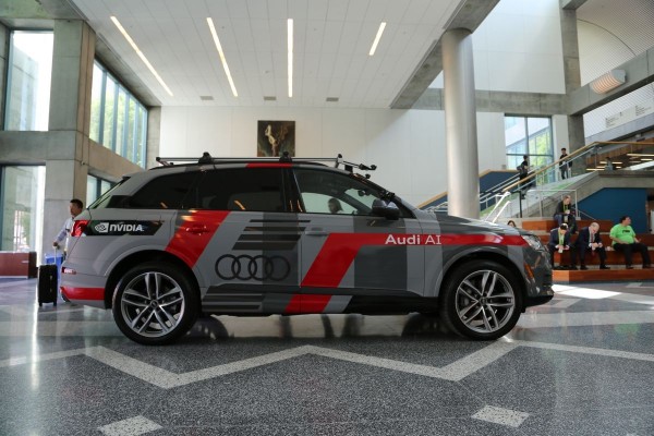 NVIDIA 與 Audi 合作開發自動駕駛