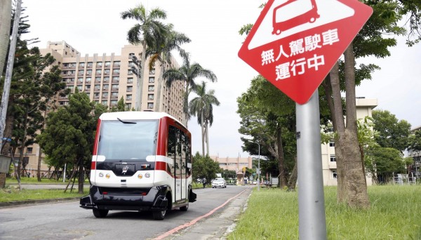 台大無人車_喜門史塔雷克