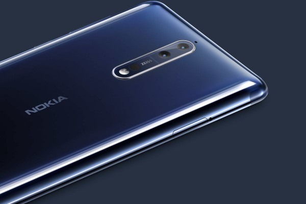 Nokia 8 02.jpg