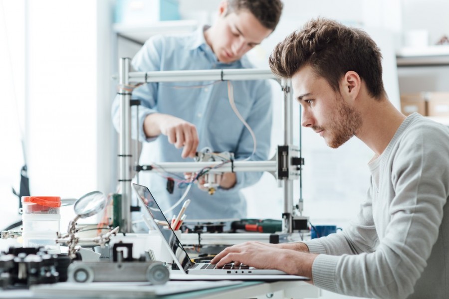 shutterstock_engineer_364435274.jpg