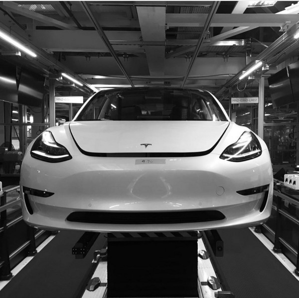 tesla.jpg