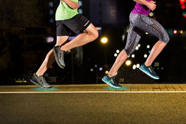 Altra IQ Smart Shoe