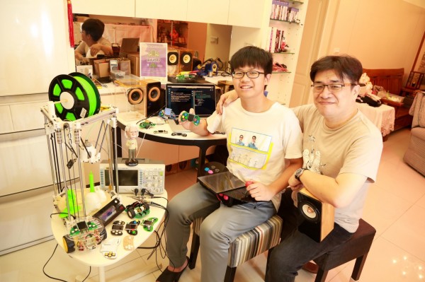 賴溱君_賴睿麒_WiFiBoy_IoT學習開發板_2017-05-10_賀大新攝影_1428_Lr.