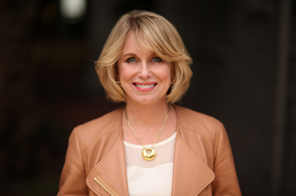 diane-bryant-hero.max-2800x2800.png