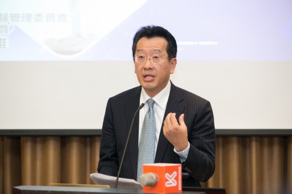 金融監督管理委員會主任委員顧立雄.jpg