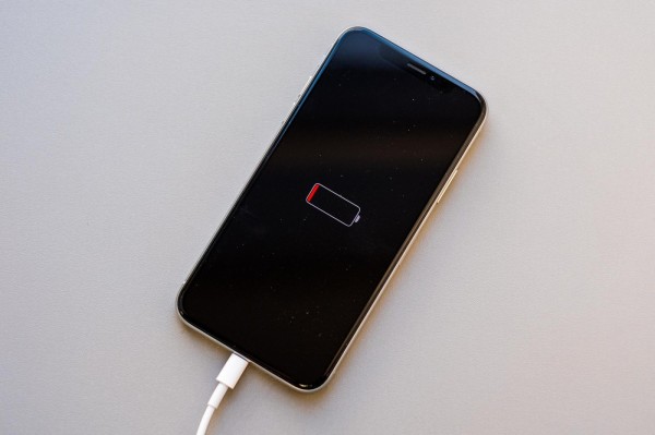 iPhone battery