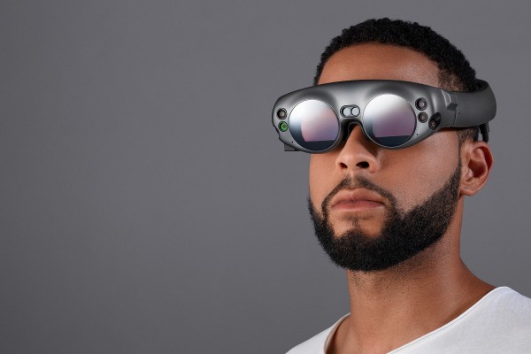 Magic Leap One (1)