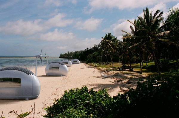 ecocapsules_on_beach.jpg