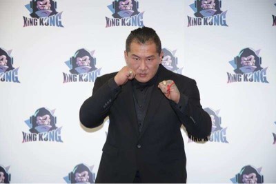 「館長」陳之漢與金剛直播合作