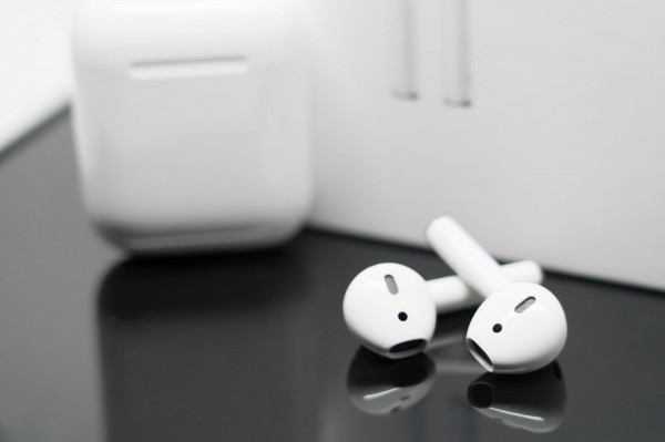AirPods