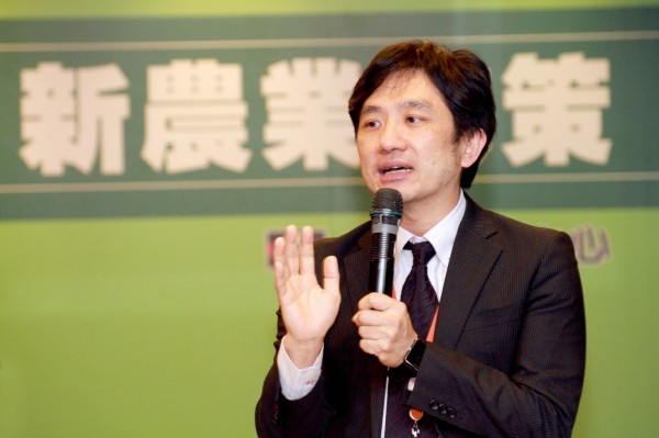 全聯福利中心全新二代店媒體餐會_劉鴻徵_全聯新農業政策_2014-06-25_賀大新攝影