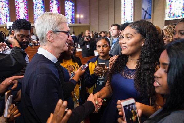 Tim Cook