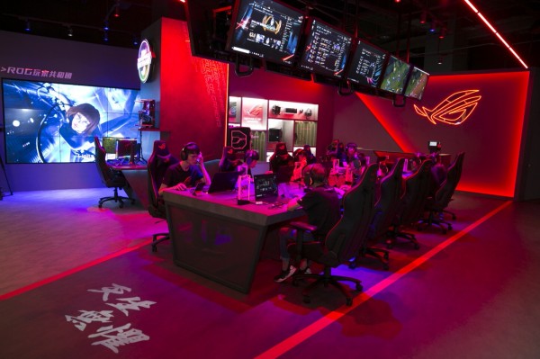 ROG Store體驗店開放各大專院校資訊系、電競社等相關科系及社團免費場地租借.jpg