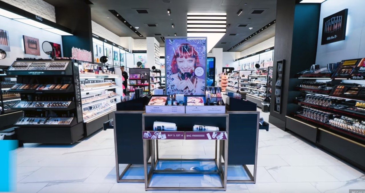 youtube_@Reviewed_Sephora Studio.jpg