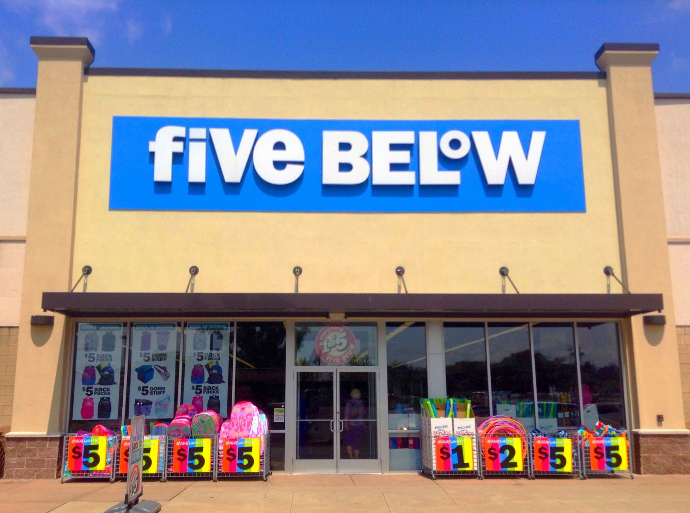 Flickr_@Mike Mozart_Five Below.jpg