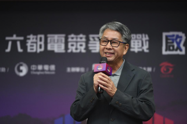 上報社長胡鴻仁