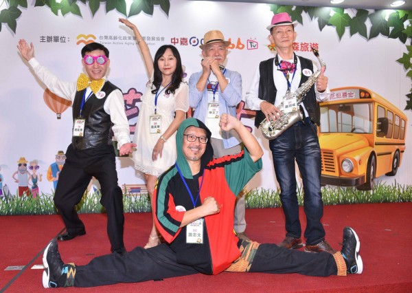 【發稿照3】由中嘉集團、東森旅遊和台灣高齡化政策暨產業發展協會(高發會)共同推出台灣首部以銀髮長輩為