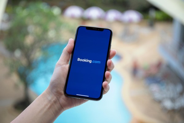 booking.com