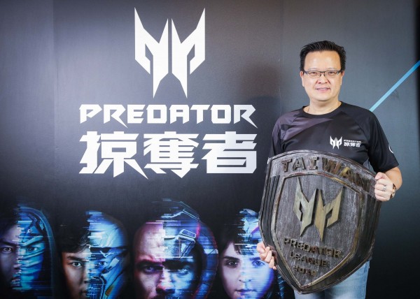 Andrew+盾牌2.jpg