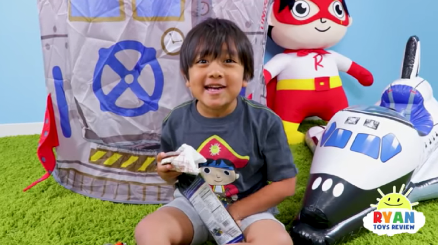 7歲網紅創作者 靠玩玩具年賺6 8億登youtuber收入冠軍 Meet創業小聚