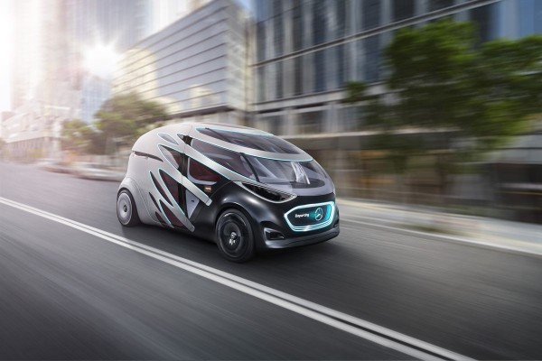 Mercedes Benz 於 CES 2019 透過概念車款 URBANETIC 描述自動車的未來