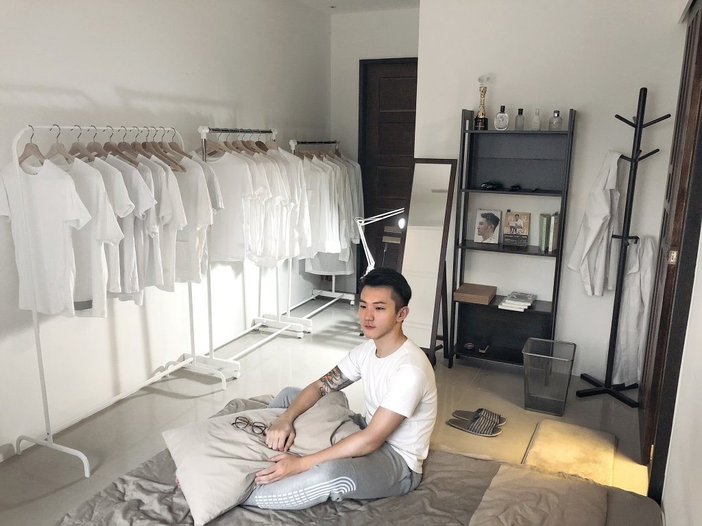 一件襯衫創辦人黃山料2.jpg