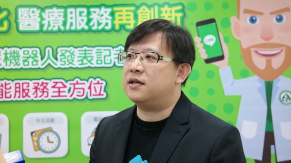 DeepQ資深處長鄭志偉.jpg