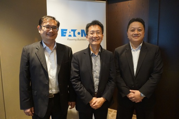 伊頓分享多款新智慧節能電力方案,包括具備ECO 節能功能、兼具儲能與負載保護功能的不斷電儲能雙功系統