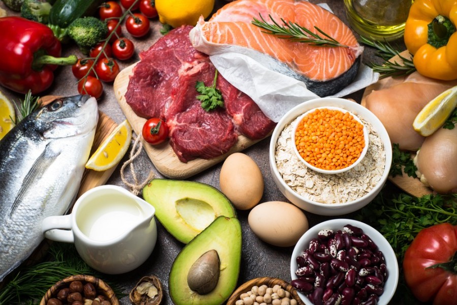 shutterstock_621455834_eat.jpg