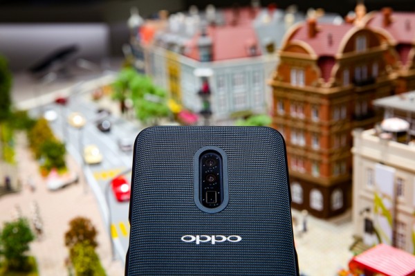 OPPO 10倍混合光學變焦技術.jpg