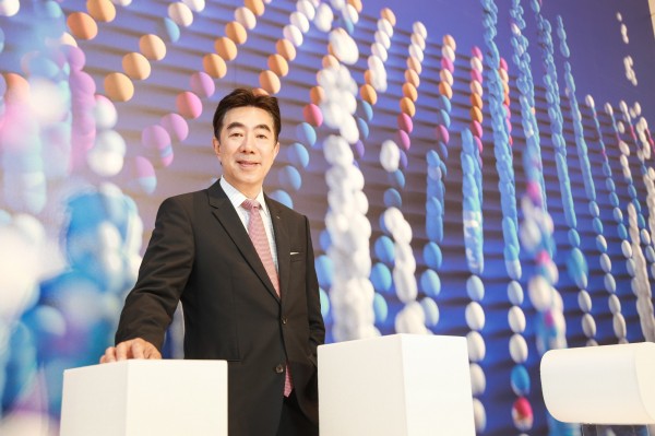 森本典繁