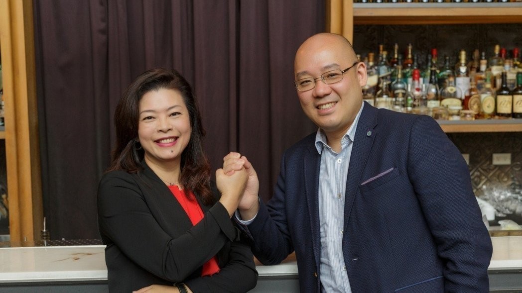 華泰大飯店集團副董兼執行長陳炯福與GLORIA OUTLETS華泰名品城總經理梁曙凡.jpg