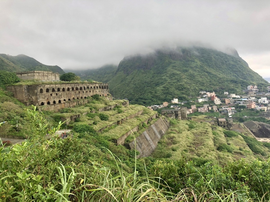 台電-點亮十三層遺址.jpg