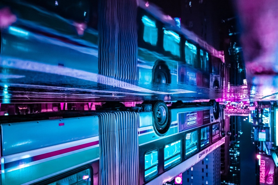 顛倒世界攝影-Xavier Portela.jpg