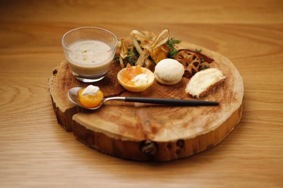 箱根本箱 01.jpg