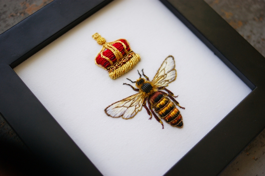 Laura Baverstock-立體刺繡-昆蟲.jpg