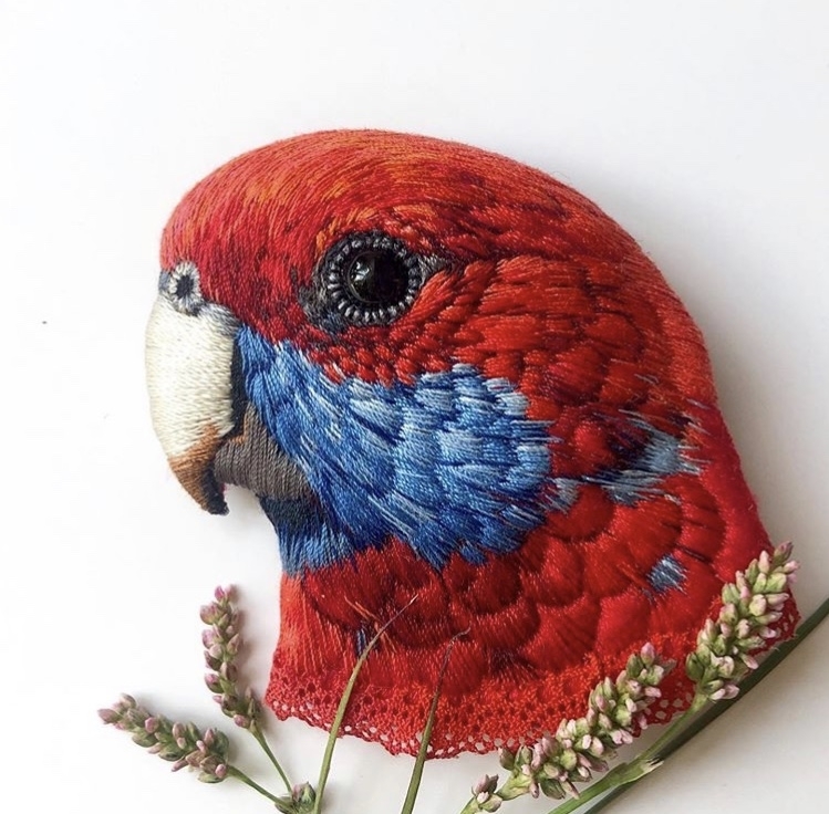 Paulina Bartnik 刺繡鳥 16.jpg