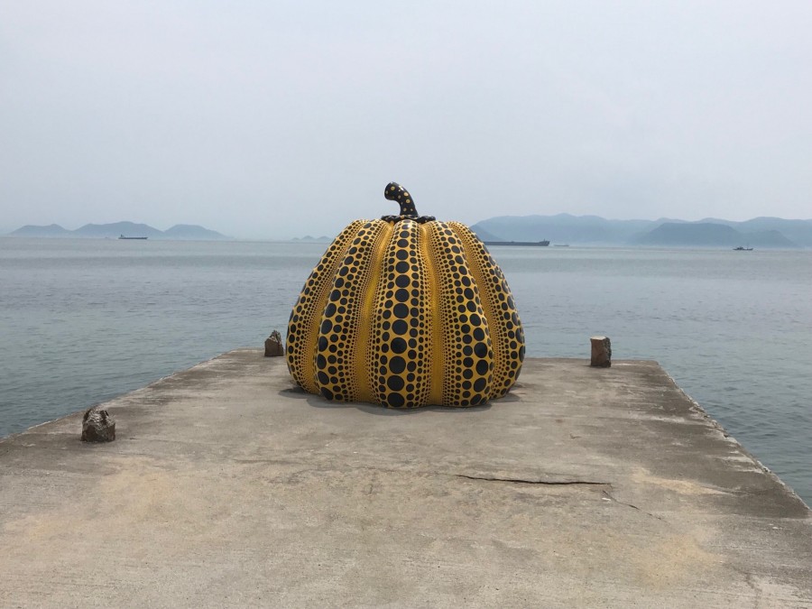 草間彌生「黃南瓜」成為直島的重要地標