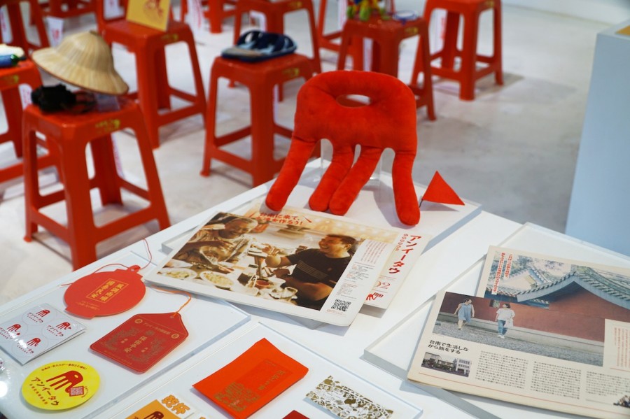 台南 紅椅頭展覽2.JPG
