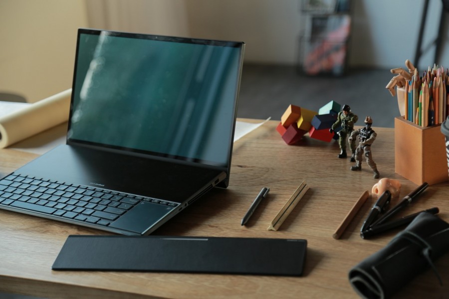 ASUS ZenBook Pro Duo