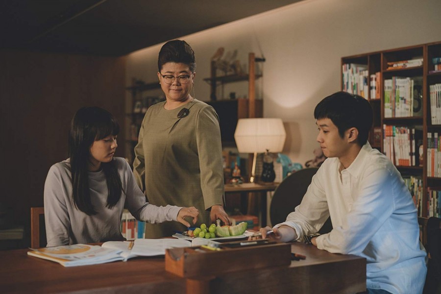 寄生上流 劇照 03 IMDB.jpg